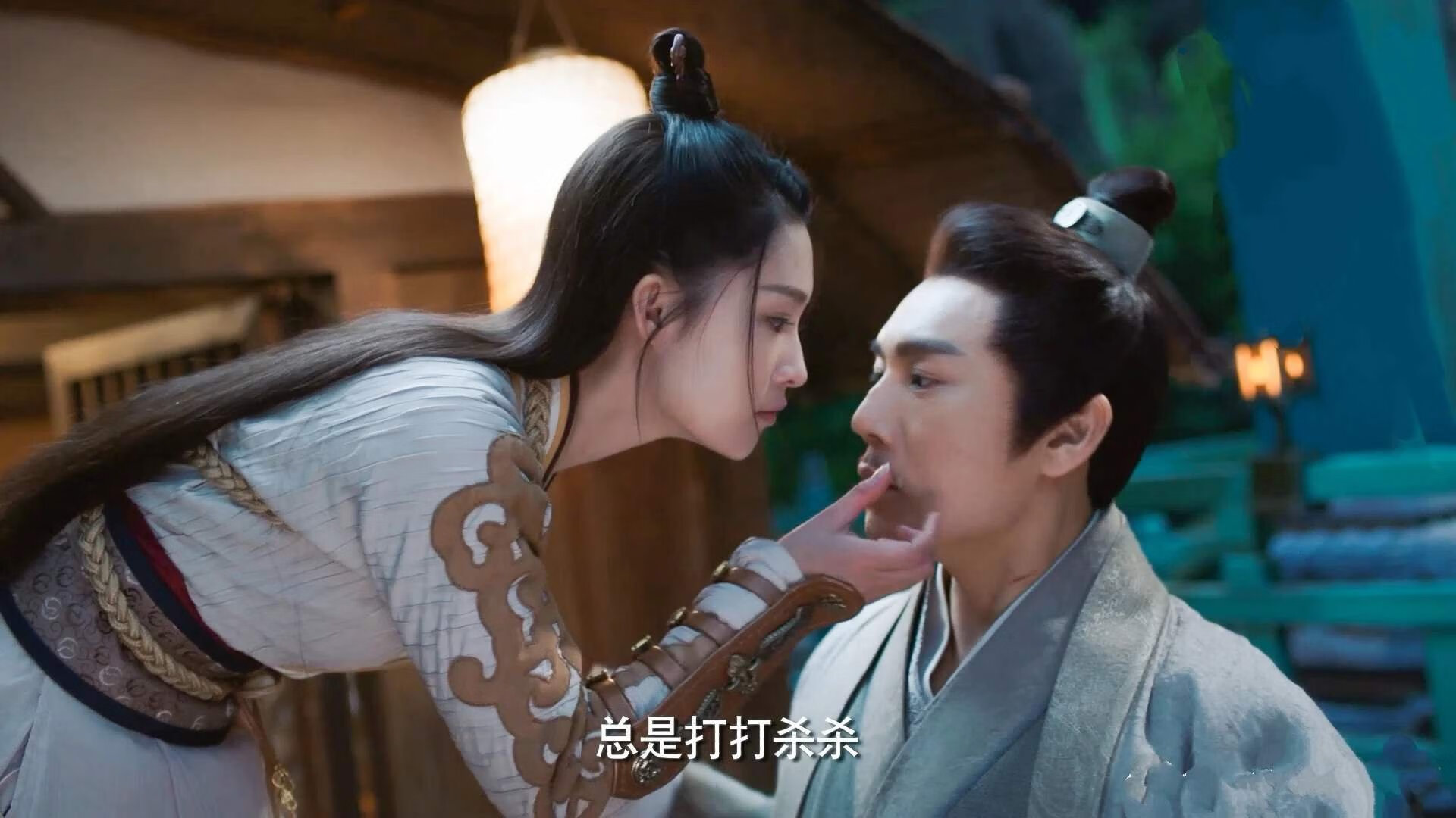 埃弗顿边中结合创造破门良机