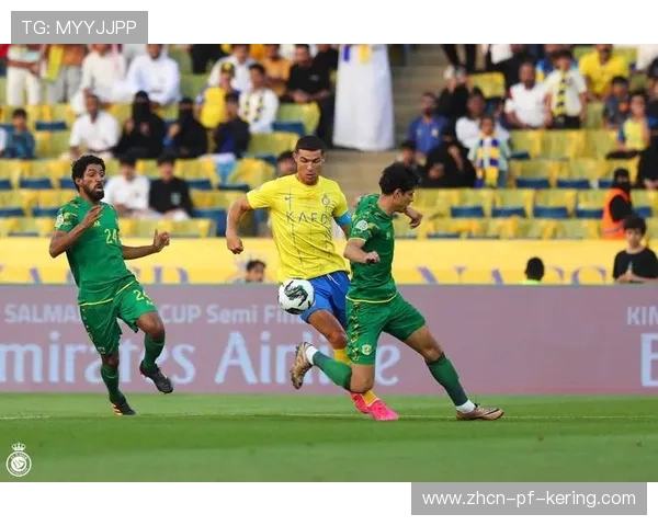 加拉塔萨雷通过空切创造出绝佳机会