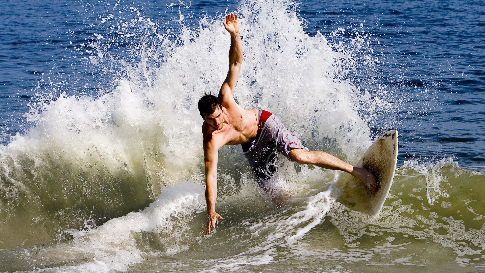 开云真人体育娱乐-国际赛事志愿者招募启动，服务队伍迎来检验，赛事志愿者全球招募网络